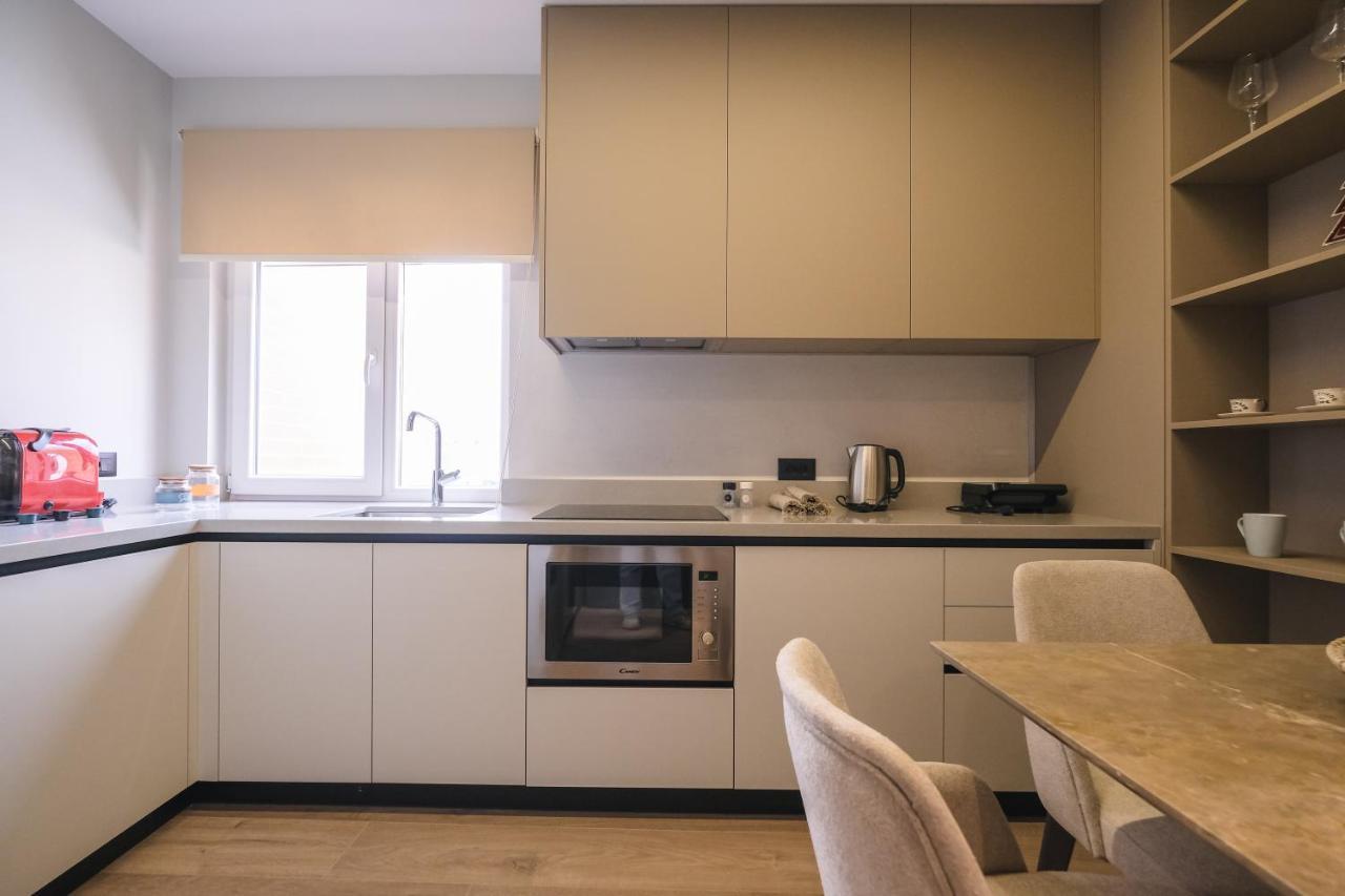 Two Steps Apartments Tiranë Eksteriør bilde